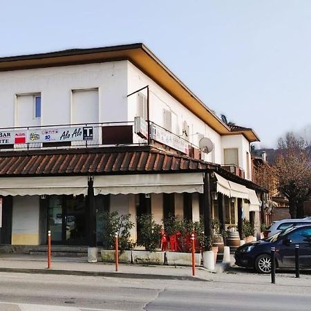 Alo Alo Albergo Casteggio Exteriör bild
