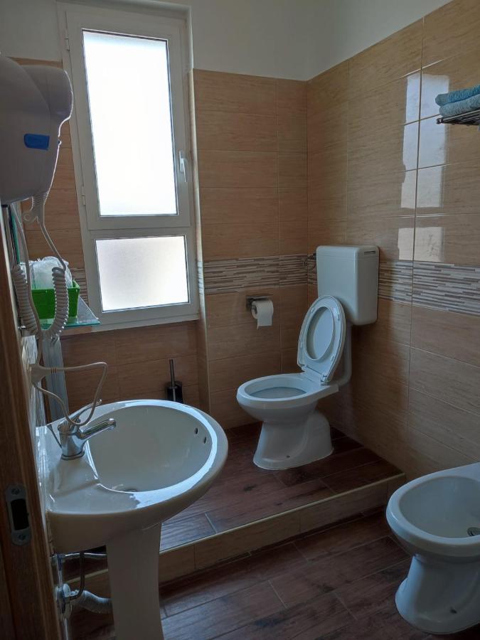 Alo Alo Albergo Casteggio Exteriör bild