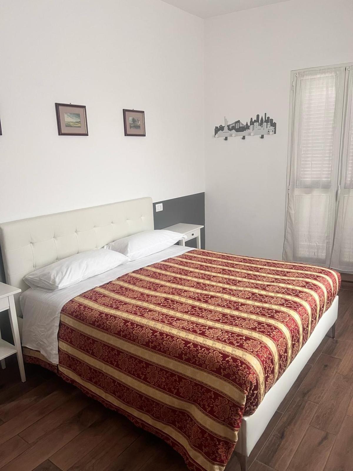 Alo Alo Albergo Casteggio Exteriör bild